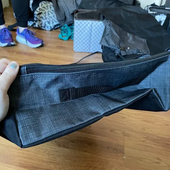 thirty one Perfect Fit Organizer in Black Cross Pop - Picture 3 of 5